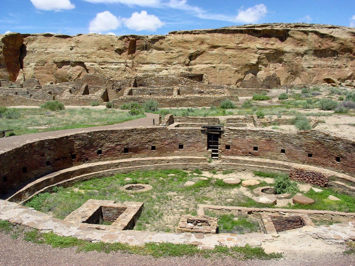 Chaco Canyon New Mexico ruins great houses